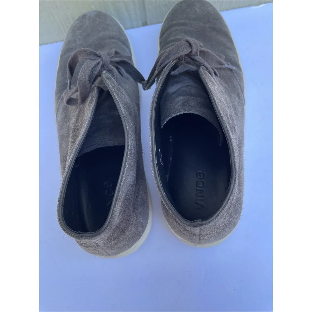 Vince. Abe‎ chukka suede Leather sneaker Mens 10.5M Platform Gray Lining Casual